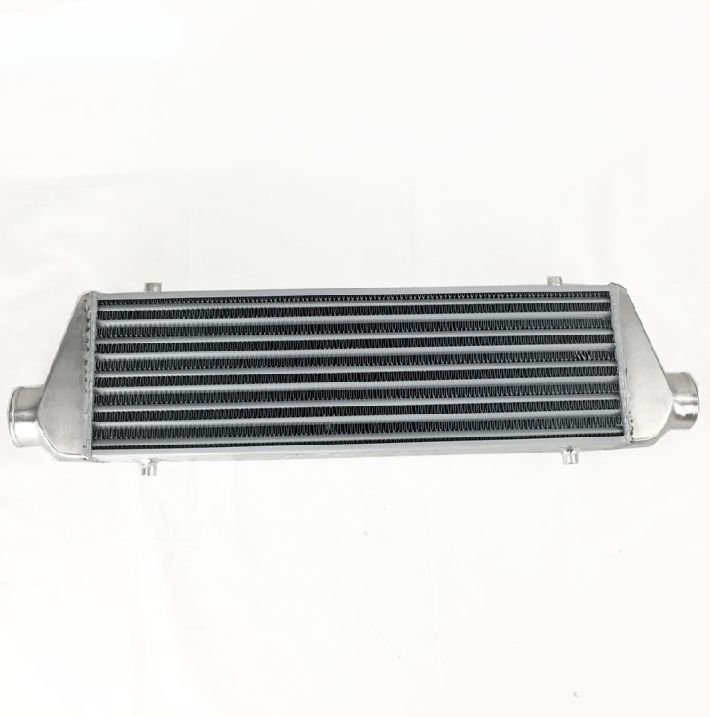 Универсальный турбоохладитель  – обзор и цена Front Mount Intercooler Universal Bar Plate