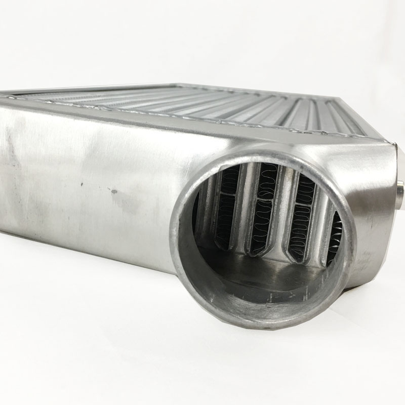 Универсальный турбо-интеркулер – обзор и цена Front Mount Intercooler Universal Bar Plate